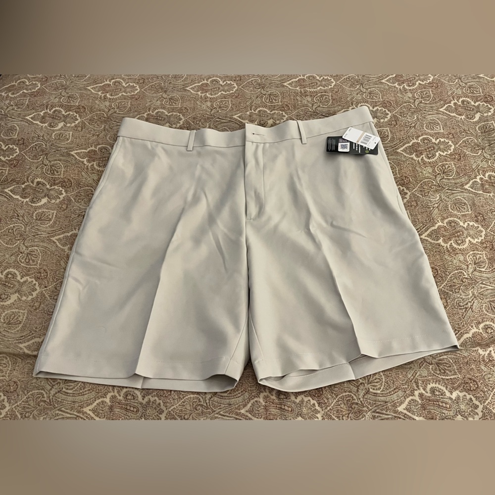 COPY - PGA Tour golf shorts expandable waistband! Size 42 khaki!  Moisture wick…